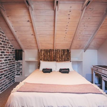 Lakeside Mountain Loft Luaran gambar
