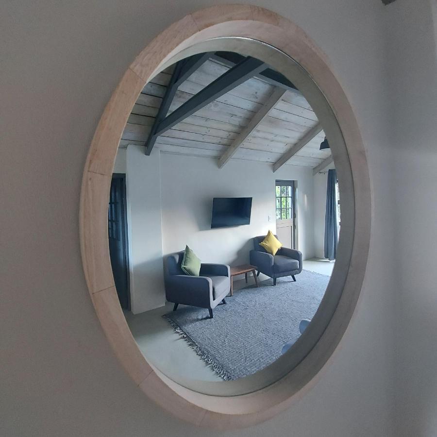 Lakeside Mountain Loft Luaran gambar