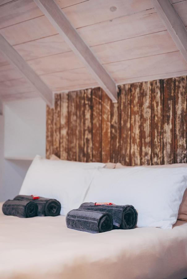 Lakeside Mountain Loft Luaran gambar