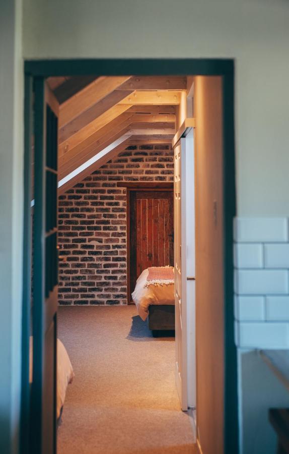 Lakeside Mountain Loft Luaran gambar