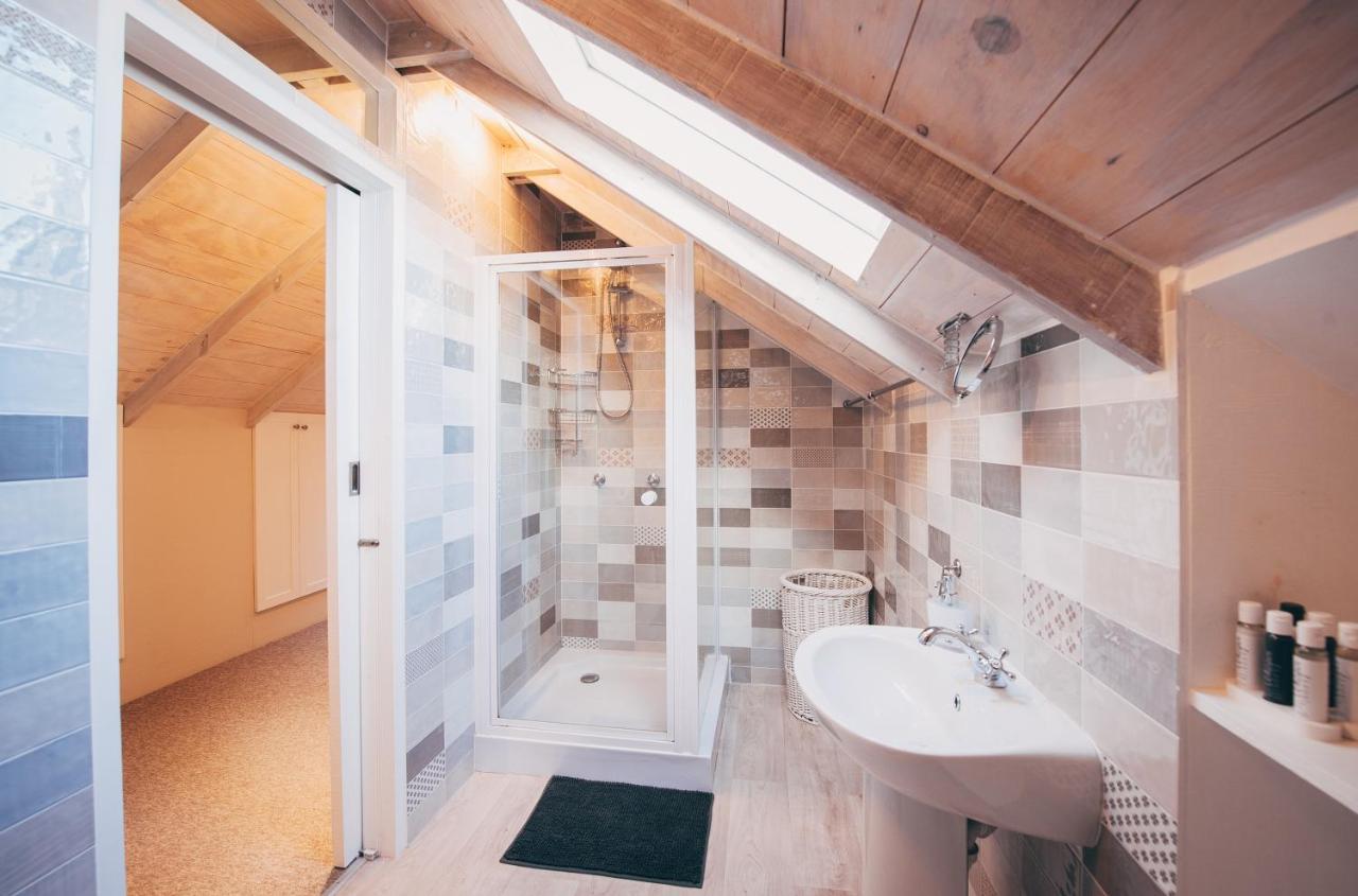 Lakeside Mountain Loft Luaran gambar